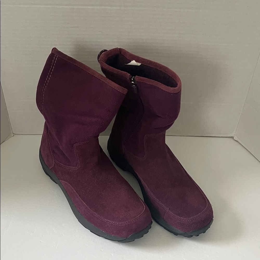 L.L. Bean Suede Fleece lined Women's Boots